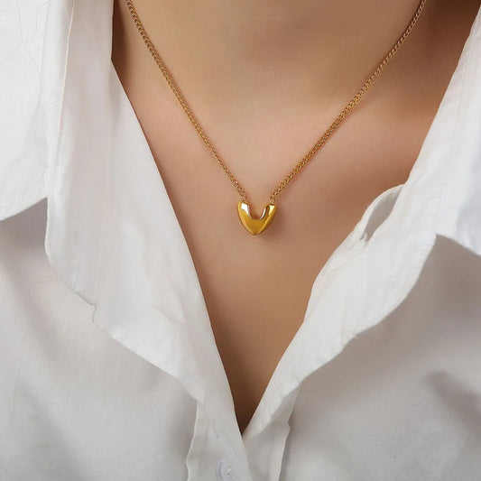 Gold-Plated Heart Pendant Necklace – Minimalist Titanium Steel Jewelry